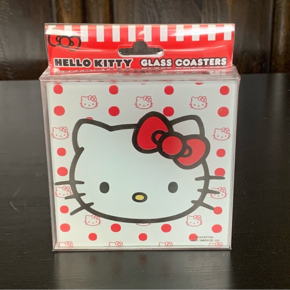 Hello Kitty Glass Coaster Set of Four - Picture 2 of 6